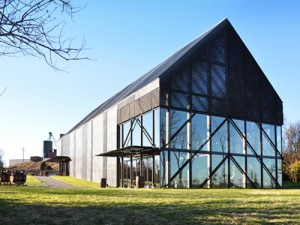 Wild Turkey Visitor Center in Lawrenceburg, Kentucky (photo: De Leon and Primmer Architecture Workshop)